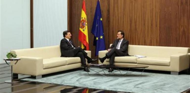 Durao Barroso confirma a Rajoy que la troika no impondrá más recortes a España en 2013