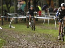 Asturias destaca en el Trofeo de Ciclocross de Colindres