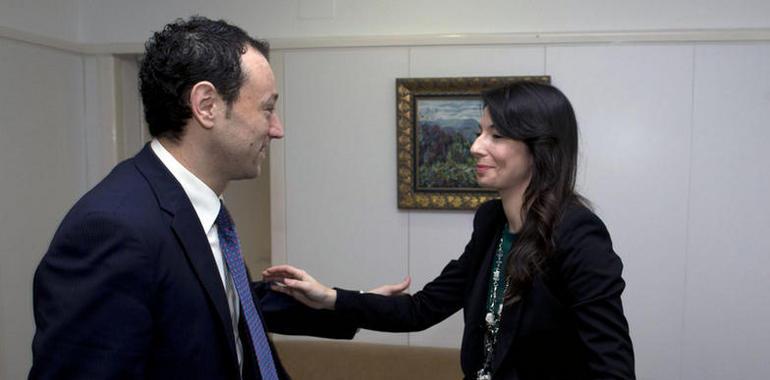 Reunión del consejero de Presidencia con la directora de Compromiso Asturias XXI