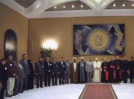 Una delegación iraní se reúne con el Papa en el Vaticano 