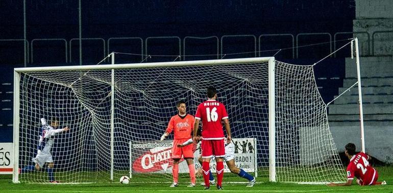 El Sporting B recibe al líder