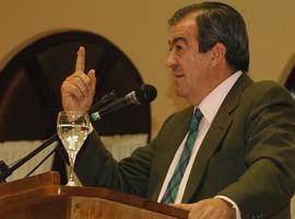 Álvarez-Cascos: “La era Zapatero-Rajoy está favoreciendo la implantación de mayorías nacionalistas\"
