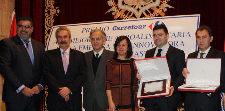 Premios Carrefour a las empresas Embutidos Naturales Asturianos y Bodegas Monasterio de Corias