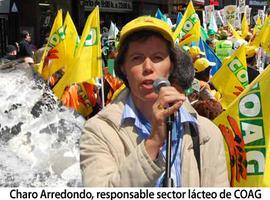 Acciones de protesta de los ganaderos gallegos para exigir unos precios dignos de la leche