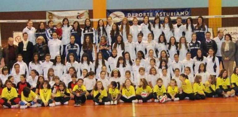 La Curtidora presentó sus equipos para esta campaña