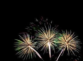 Penas de cárcel por fabricar o vender fuegos artificiales en Chile
