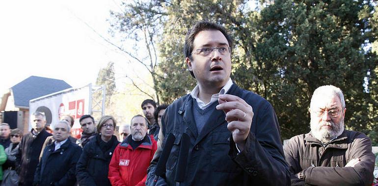 Óscar López: El PSOE es el obrero que construye la casa y el PP, las termitas que la destruyen