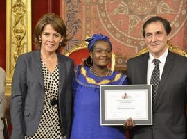 Mama Tunza recibe el Premio Internacional ‘Navarra’ a la Solidaridad 2012 