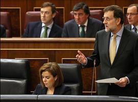 Rajoy dice a Rubalcaba que las cuentas públicas insostenibles son el peor ataque al estado del bienestar 