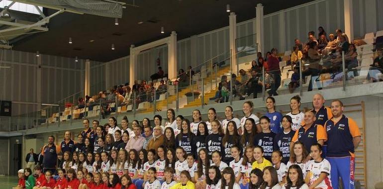 El FEVE Gijón pone en marcha una campaña de recogida de libros