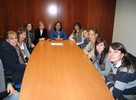 El Ayuntamiento de Oviedo recibe a cuatro escuelas infantiles de varias comunidades españolas