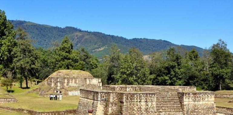 La fiesta del fin del mundo, 13 B’aqtun en Iximché