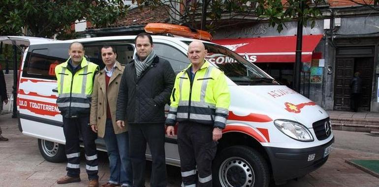 Aller estrena un nuevo vehículo sanitario para la zona alta del concejo