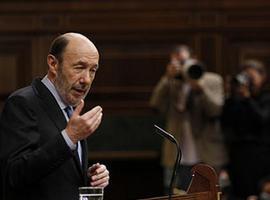 Rubalcaba: \"Con el dinero de todos vamos a pagar el impuesto que le han quitado a los bancos\" 