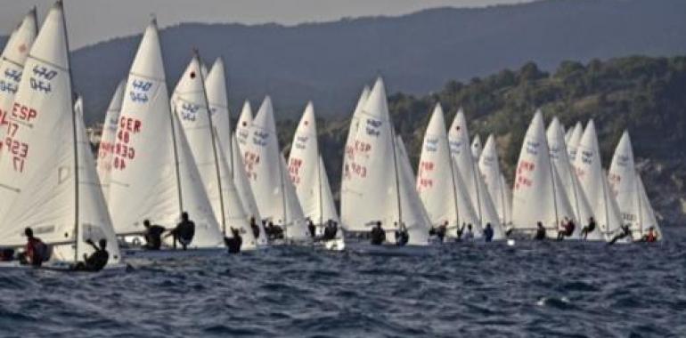 Con vientos de 5 a 7 nudos, cerro una gran edición de la 37 Christmas Race de la ISAF en Palamos