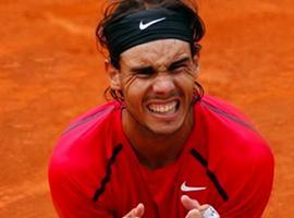 Rafa Nadal aplaza su regreso a las pistas