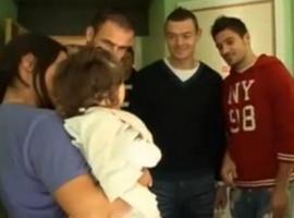 El Sporting visita a los niños de Cabueñes