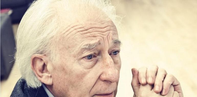 Albert Boadella:  "Los políticos actúan para los medios"