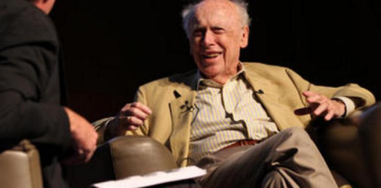 James Watson afirma que mil millones de dólares bastarían para curar el cáncer metastásico