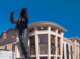 La Orquesta Philharmonia de Londres aplaza su actuación en Oviedo a causa de la crisis