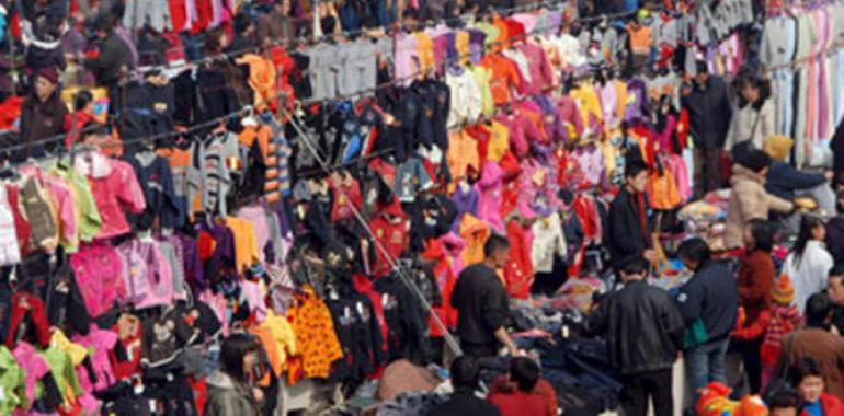 La AT denuncia a 23 empresas catalanas por 133 posibles delitos fiscales con mercancía China 