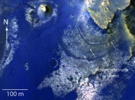 Nueva evidencia de interacción con el agua subterranea de Marte en el cráter McLaughlin