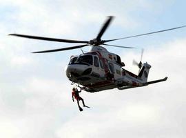Evacuado un tripulante enfermo del pesquero Okata 50 millas al Norte de Cabo Peñas