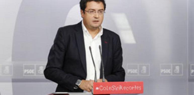 "El PSOE echa a los golfos; a ver qué hacen otros"