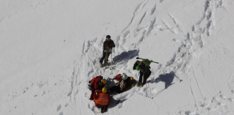 Rescatado un montañero herido en Picu Cellón (Pajares) y trasladado al HUCA