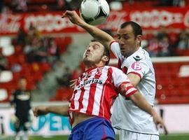 Luis Morán, firma por el Mirandés