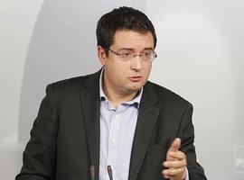 Óscar López: \"El PP no tiene que cerrar filas, lo que tiene que hacer es abrir cajones\"