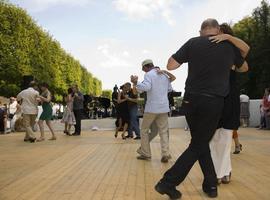 Homenaje al tango en París 