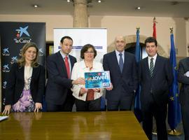El Principado y La Caixa sustentan el Carné Joven hasta 2016 