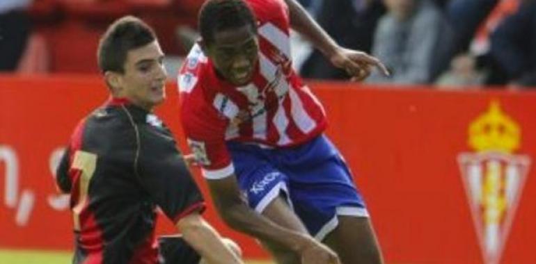 Adama Touré desplanta a Abelardo
