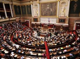 El Parlamento francés aprueba la Ley que permite el matrimonio homosexual