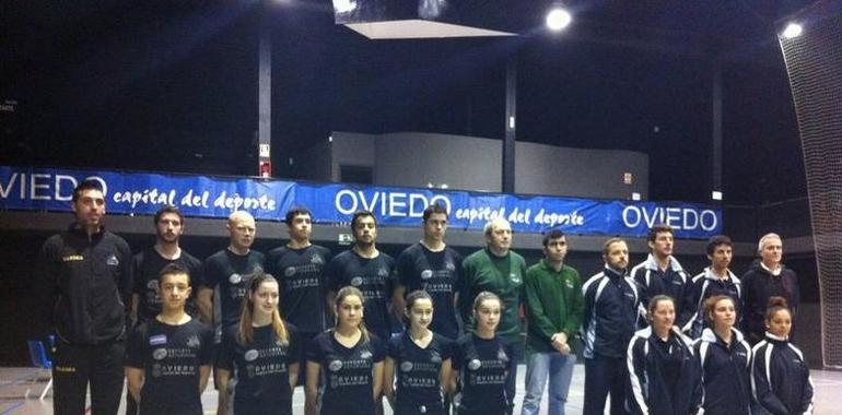 El Bádminton Oviedo a un paso de lograr la permanencia