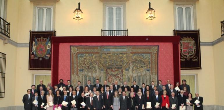 Laura Casielles y Alfonso Zapico, Premio Nacional de Literatura Joven y de Cómic, respectivamente