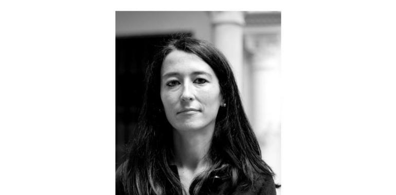 Araceli Iravedra asume la dirección de la Cátedra Ángel González  