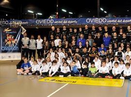 Puesta de largo del Bádminton Oviedo
