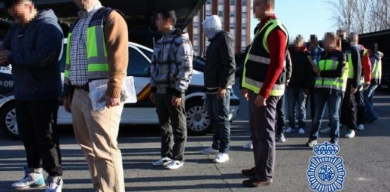 Golpe policial a las bandas latinas el Caserío y coro de Villaverde con 33 detenidos