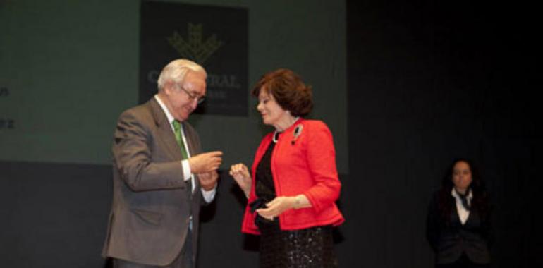 Insignia de oro para Caja Rural de Asturias