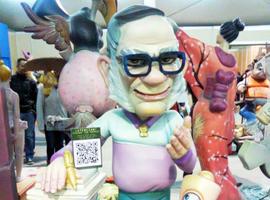 Isaac Asimov \ninot\ arderá en Valencia...si los fans no lo impiden