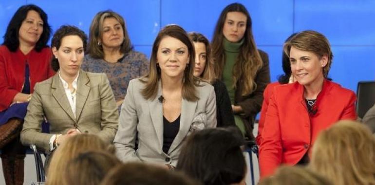 Cospedal aboga por “superar el concepto de conciliación” en la lucha por la igualdad 