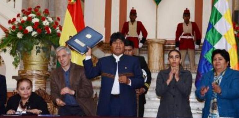 Evo Morales promulga una Ley que castiga el feminicidio con 30 años de cárcel 