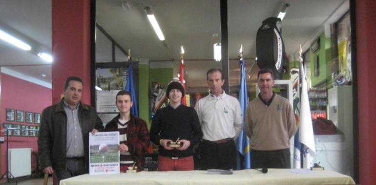 Campeones del Torneo de Golf en Las Caldas a beneficio de Cruz Roja