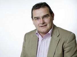El consejo político de IU refrenda a Ángel González como portavoz al confiar en su honradez