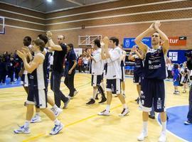 El Oviedo Baloncesto se despide de su afición ante el Aurteneche