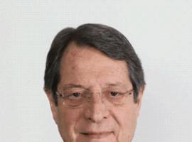Chipre \"no tenía más remedio que aceptar los términos del rescate\" dice el presidente