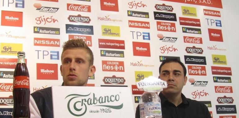 Álex Barrera también seguirá hasta 2016