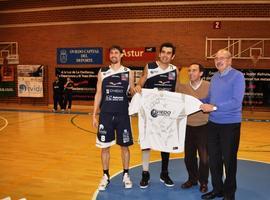 El Oviedo Baloncesto rinde homenaje a sus patrocinadores